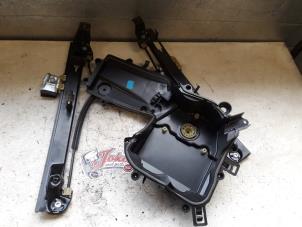 Used Window mechanism 4-door, front right Seat Leon (1P1) 1.6 Price on request offered by Autodemontage Joko B.V.