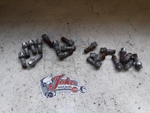 Used Set of wheel bolts Seat Leon (1P1) 1.6 Price on request offered by Autodemontage Joko B.V.