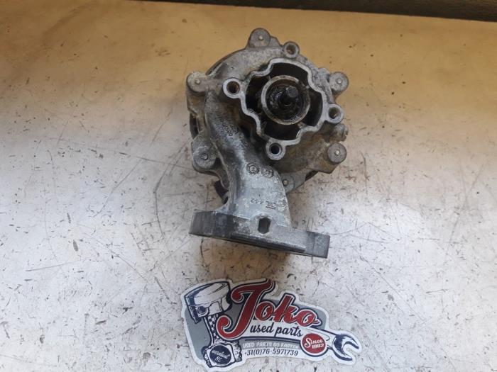Używane Pompa wodna Ford Mondeo III 2.0 TDCi/TDDi 115 16V Cena na żądanie oferowane przez Autodemontage Joko B.V.