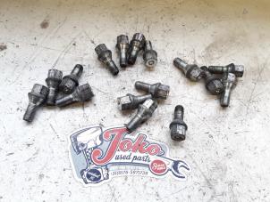 Used Set of wheel bolts Opel Meriva 1.6 16V Price on request offered by Autodemontage Joko B.V.
