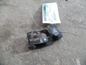 Used Tailgate lock stop Peugeot 206 (2A/C/H/J/S) 1.4 XR,XS,XT,Gentry Price on request offered by Autodemontage Joko B.V.