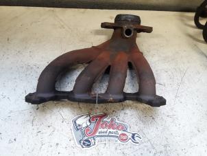 Used Exhaust manifold Renault Clio III (BR/CR) 1.2 16V 75 Price on request offered by Autodemontage Joko B.V.