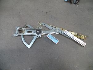 Used Window mechanism 2-door, front left Mercedes E (C124) 2.3 230 CE Price on request offered by Autodemontage Joko B.V.