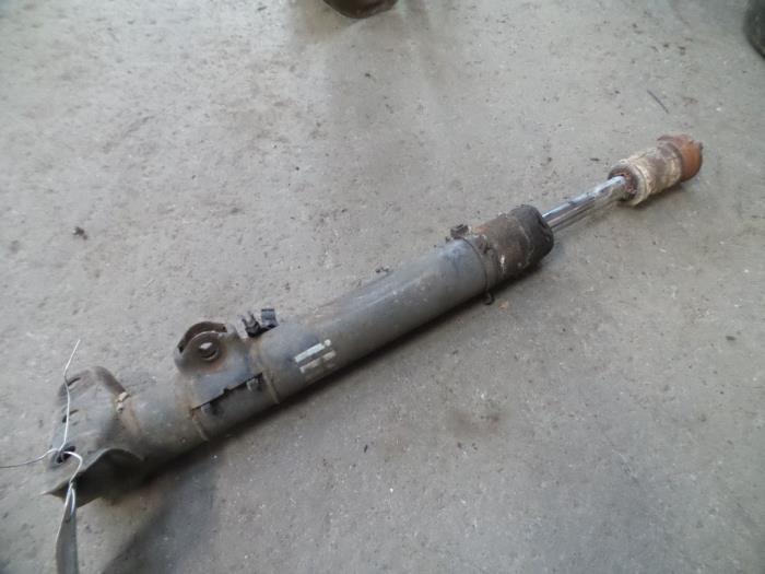 Front shock absorber, right from a Mercedes-Benz E (C124) 2.3 230 CE 1989