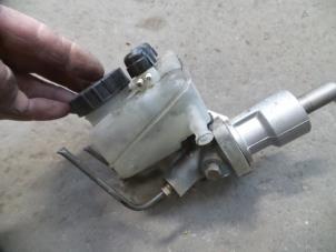 Used Master cylinder Mercedes E (C124) 2.3 230 CE Price on request offered by Autodemontage Joko B.V.