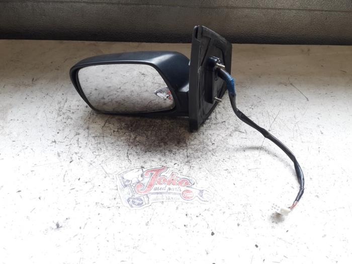 Rétroviseur extérieur gauche d'un Toyota Yaris (P1) 1.3 16V VVT-i 2000