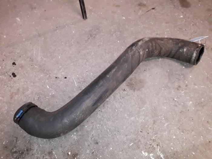 Gebrauchte Intercooler Schlauch Citroen Jumpy (BS/BT/BY/BZ) 2.0 HDi 90 Preis auf Anfrage angeboten von Autodemontage Joko B.V.