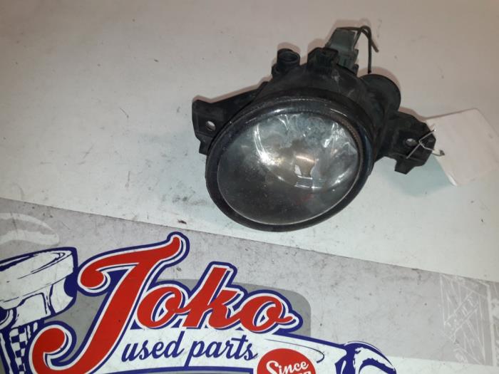 Używane Halogen prawy Renault Laguna II Grandtour (KG) 1.9 dCi 120 Cena na żądanie oferowane przez Autodemontage Joko B.V.