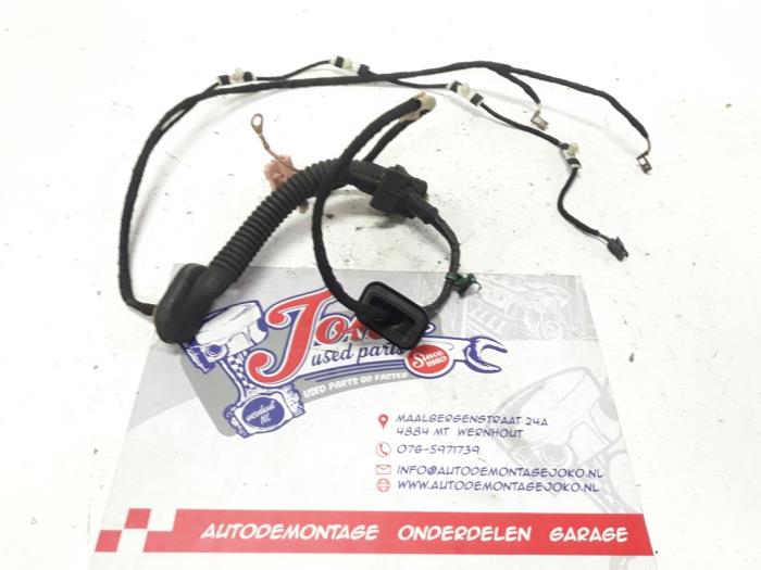 Begagnade Kablage Volkswagen Caddy III (2KA,2KH,2CA,2CH) 1.9 TDI Pris på förfrågan erbjuds av Autodemontage Joko B.V.