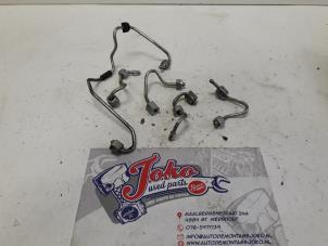 Used Diesel fuel line set BMW 3 serie Touring (F31) 318d 2.0 16V Price on request offered by Autodemontage Joko B.V.