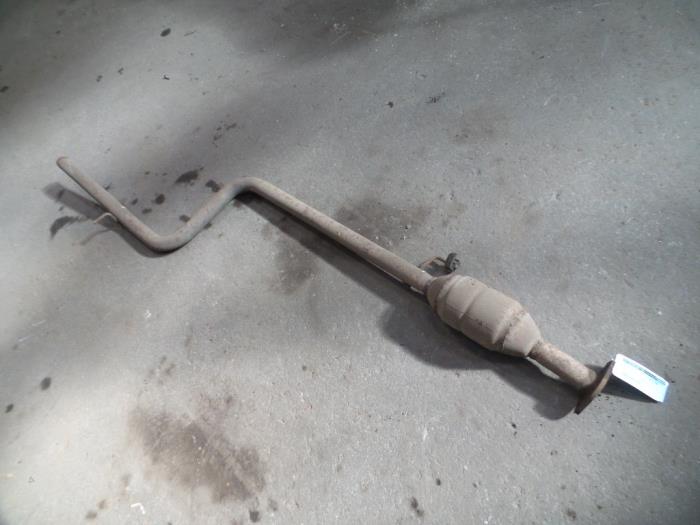 Catalytic converter from a Fiat Doblo (223A/119) 1.9 JTD 2003