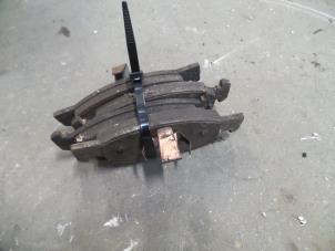 Used Front brake pad Fiat Doblo (223A/119) 1.9 JTD Price on request offered by Autodemontage Joko B.V.