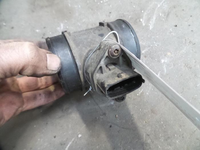 Gebrauchte Luftmassenmesser Fiat Doblo (223A/119) 1.9 JTD Preis auf Anfrage angeboten von Autodemontage Joko B.V.