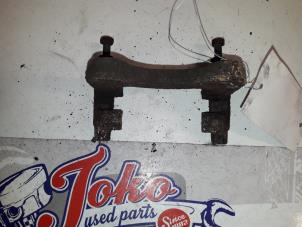 Used Rear brake calliperholder, right Peugeot 807 2.0 HDi FAP Price on request offered by Autodemontage Joko B.V.