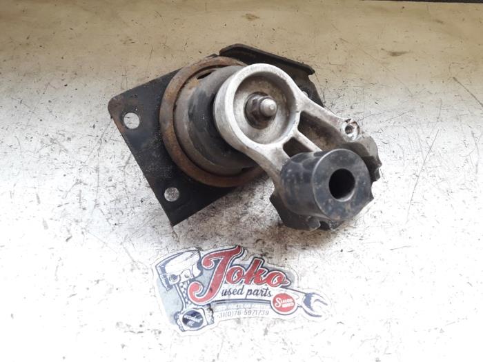 Usagé Support moteur Kia Rio II (DE) 1.4 16V Prix sur demande proposé par Autodemontage Joko B.V.