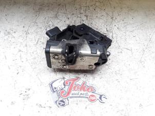 Used Front door lock mechanism 4-door, right Smart Forfour (454) 1.5 16V Price on request offered by Autodemontage Joko B.V.