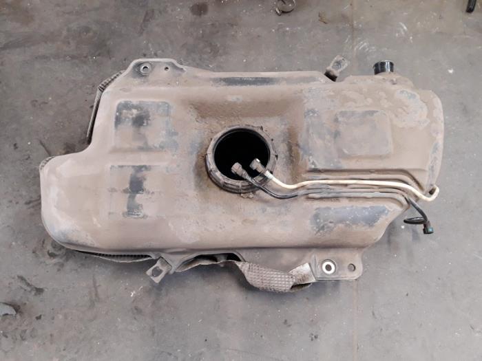 Begagnade Tank Smart Forfour (454) 1.5 16V Pris på förfrågan erbjuds av Autodemontage Joko B.V.