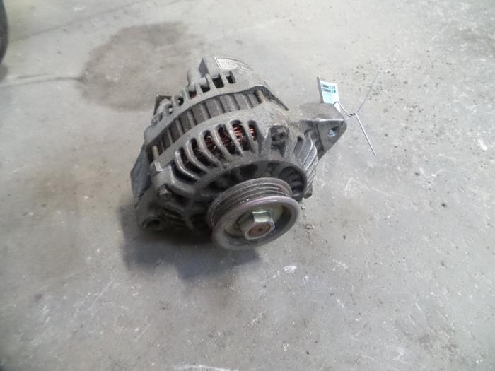 Used Dynamo Honda Civic (EJ/EK) 1.4iS 16V Price on request offered by Autodemontage Joko B.V.
