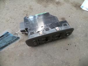 Used Electric window switch Volvo V70 (SW) 2.4 20V 140 Price on request offered by Autodemontage Joko B.V.
