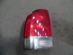 Used Taillight, left Volvo V70 (SW) 2.4 20V 140 Price on request offered by Autodemontage Joko B.V.