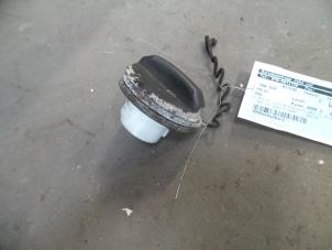 Used Fuel cap Volvo V50 (MW) 1.8 16V Price on request offered by Autodemontage Joko B.V.