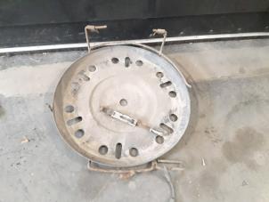 Used Spare wheel holder Opel Zafira (F75) 2.2 16V Price on request offered by Autodemontage Joko B.V.
