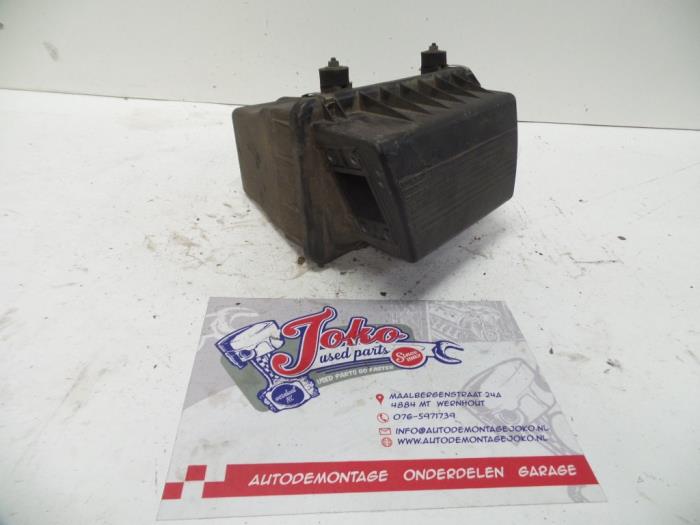 Gebrauchte Luftfiltergehäuse BMW 3 serie (E36/4) 316i Preis auf Anfrage angeboten von Autodemontage Joko B.V.