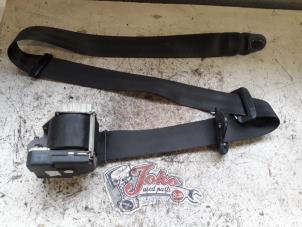 Used Front seatbelt, right Citroen C3 (FC/FL/FT) 1.1 Price on request offered by Autodemontage Joko B.V.