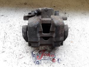 Used Front brake calliper, right Alfa Romeo 159 (939AX) 1.9 JTS 16V Price on request offered by Autodemontage Joko B.V.