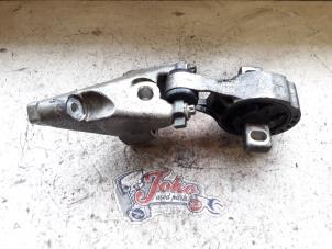 Used Gearbox mount Alfa Romeo 159 (939AX) 1.9 JTS 16V Price on request offered by Autodemontage Joko B.V.