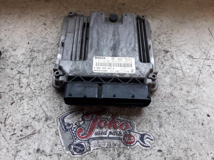 Used Engine management computer Alfa Romeo 159 (939AX) 1.9 JTS 16V Price on request offered by Autodemontage Joko B.V.