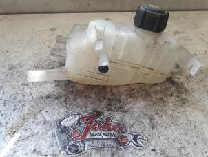 Used Expansion vessel Renault Megane III Grandtour (KZ) 1.4 16V TCe 130 Price on request offered by Autodemontage Joko B.V.