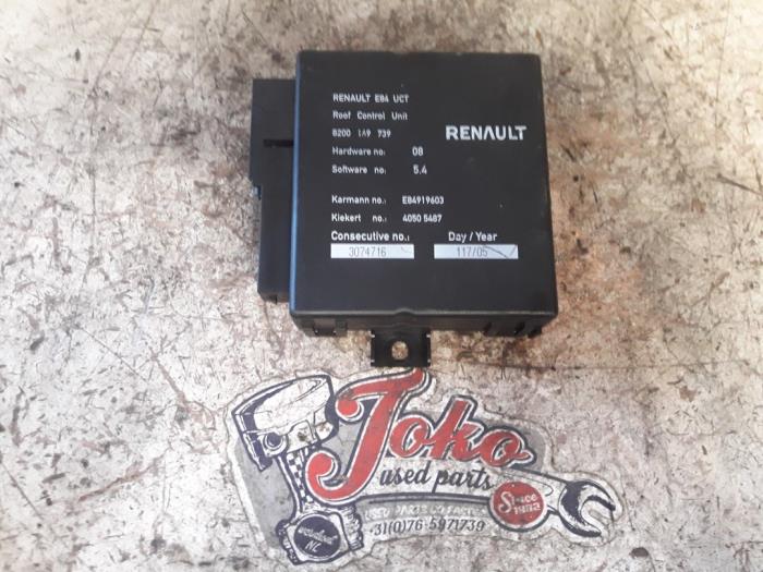 Usagé Ordinateur toit escamotable Renault Megane II CC (EM) 2.0 16V Prix sur demande proposé par Autodemontage Joko B.V.