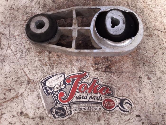 Used Engine mount Renault Megane II CC (EM) 2.0 16V Price on request offered by Autodemontage Joko B.V.