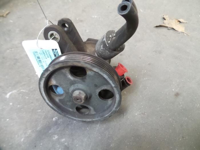 Begagnade Servostyrningspump Toyota Corolla (E10) 1.3 XLi 16V Pris på förfrågan erbjuds av Autodemontage Joko B.V.