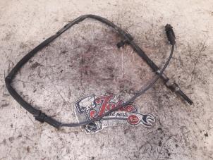 Used Exhaust heat sensor Saab 9-5 Estate (YS3E) 1.9 TiD 16V Price on request offered by Autodemontage Joko B.V.