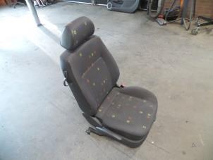 Used Seat, right Volkswagen Lupo (6X1) 1.0 MPi 50 Price on request offered by Autodemontage Joko B.V.