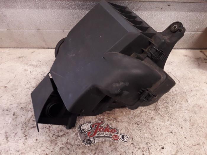 Begagnade Luftfilterhus BMW 3 serie (E46/4) 316i Pris på förfrågan erbjuds av Autodemontage Joko B.V.