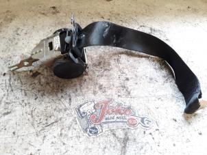 Used Rear seatbelt, right BMW 3 serie (E46/4) 316i Price on request offered by Autodemontage Joko B.V.