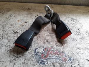 Used Rear seatbelt buckle, right BMW 3 serie (E46/4) 316i Price on request offered by Autodemontage Joko B.V.