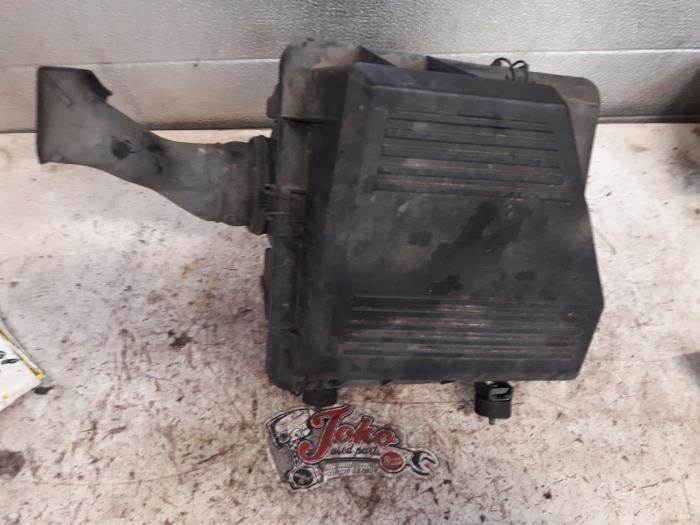 Begagnade Luftfilterhus BMW 3 serie Touring (E36/3) 316i Pris på förfrågan erbjuds av Autodemontage Joko B.V.