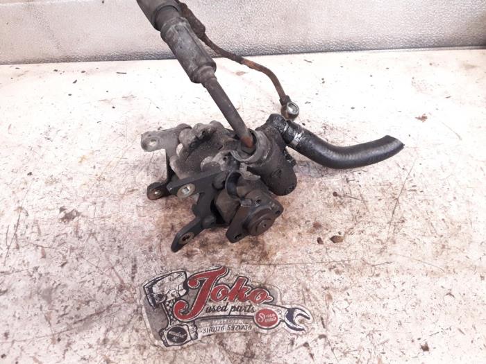 Usagé Pompe de direction BMW 3 serie Touring (E36/3) 316i Prix sur demande proposé par Autodemontage Joko B.V.