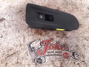 Used Electric window switch Volkswagen Up! (121) 1.0 12V 60 Price on request offered by Autodemontage Joko B.V.