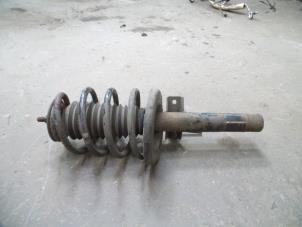 Used Front shock absorber rod, left Ford Galaxy (WGR) 2.0 Price on request offered by Autodemontage Joko B.V.