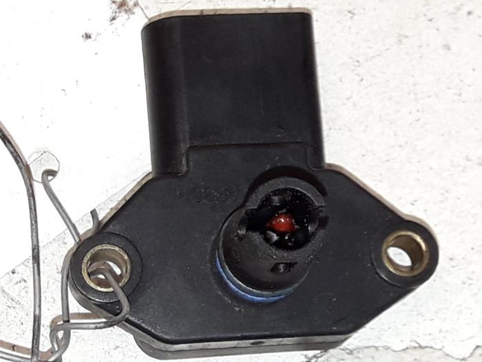 Gebrauchte Luftmassenmesser Volkswagen Polo III (6N1) 1.4i 60 Preis auf Anfrage angeboten von Autodemontage Joko B.V.