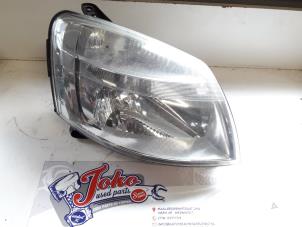 Used Headlight, right Citroen Berlingo 1.9 D Price on request offered by Autodemontage Joko B.V.
