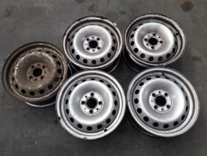 Used Set of wheels Fiat Doblo Cargo (223) 1.9 D Price on request offered by Autodemontage Joko B.V.