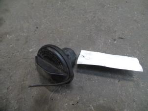 Used Fuel cap Fiat Doblo Cargo (223) 1.9 D Price on request offered by Autodemontage Joko B.V.