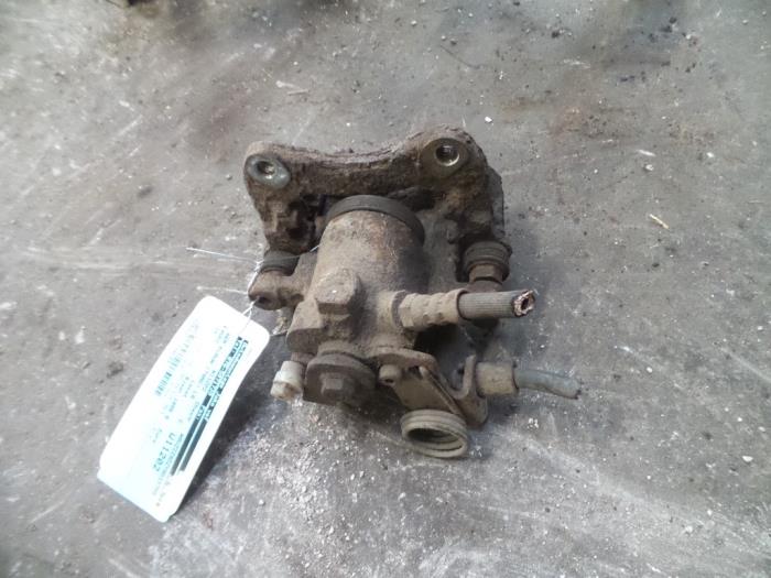 Gebrauchte Bremszange links hinten Audi A4 Quattro (B5) 2.8 V6 30V Preis auf Anfrage angeboten von Autodemontage Joko B.V.