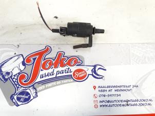Used Windscreen washer pump Opel Combo (Corsa C) 1.3 CDTI 16V Price on request offered by Autodemontage Joko B.V.